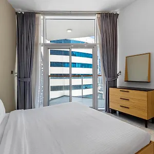 Unlock Waters Edge Apartment Dubai